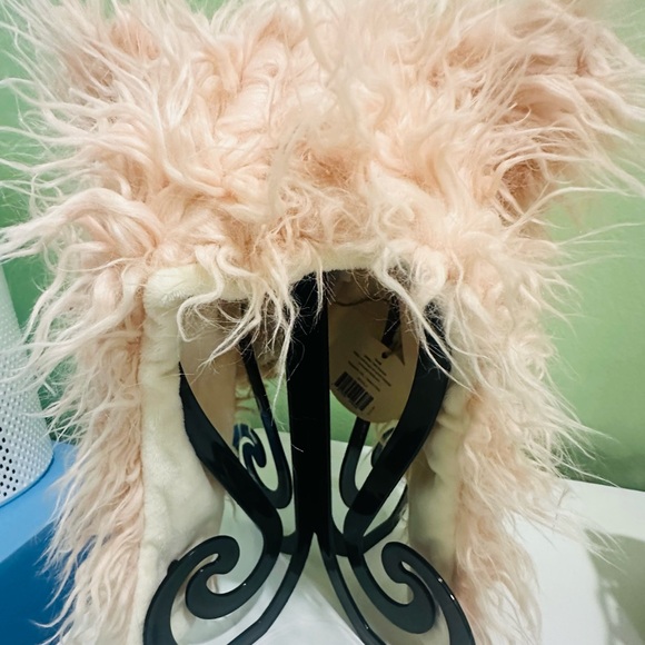 🌟Eskimo Kids🌟 Adorable Pink Cat Furry Baby Hat - Picture 3 of 5